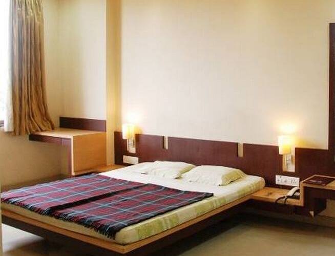 Bhagyashri Hotel, Satara 1